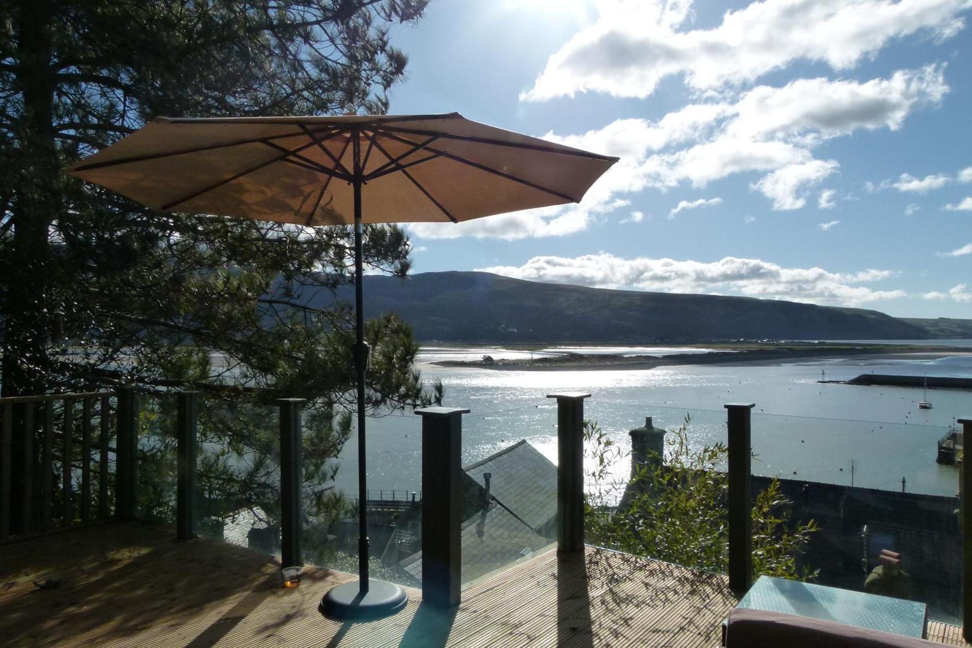 2-Bedroom Cottage In Barmouth Old Town With Sea Views Экстерьер фото